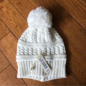 Max Studio Winter Toque